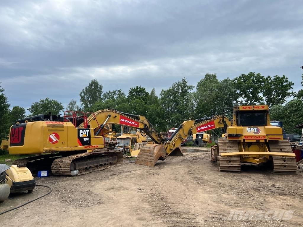 CAT 326FL LGP Koparki gąsienicowe