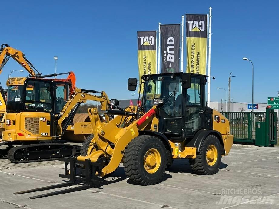 CAT 906 Ładowarki kołowe