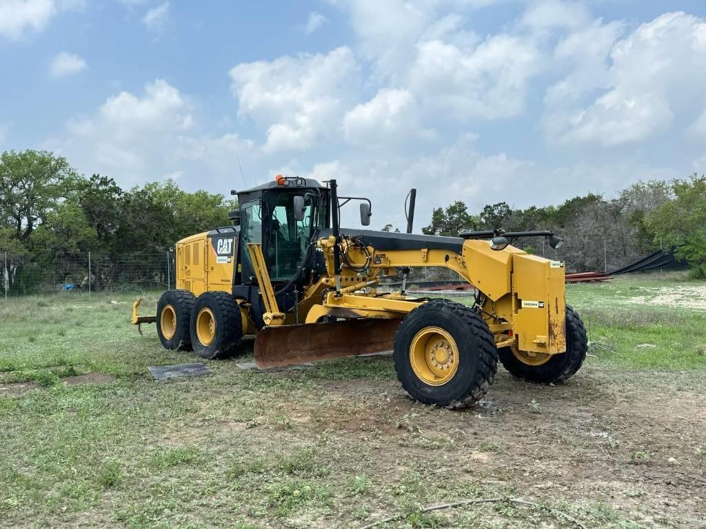 CAT 140M3 Równiarki