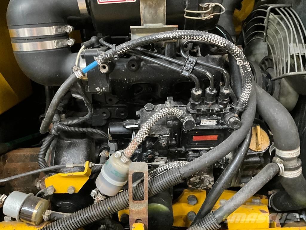 Yanmar B 25 V Minikoparki