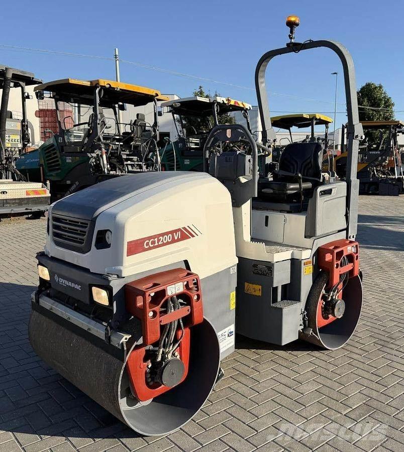 Dynapac CC 1200 VI Walce dwubębnowe