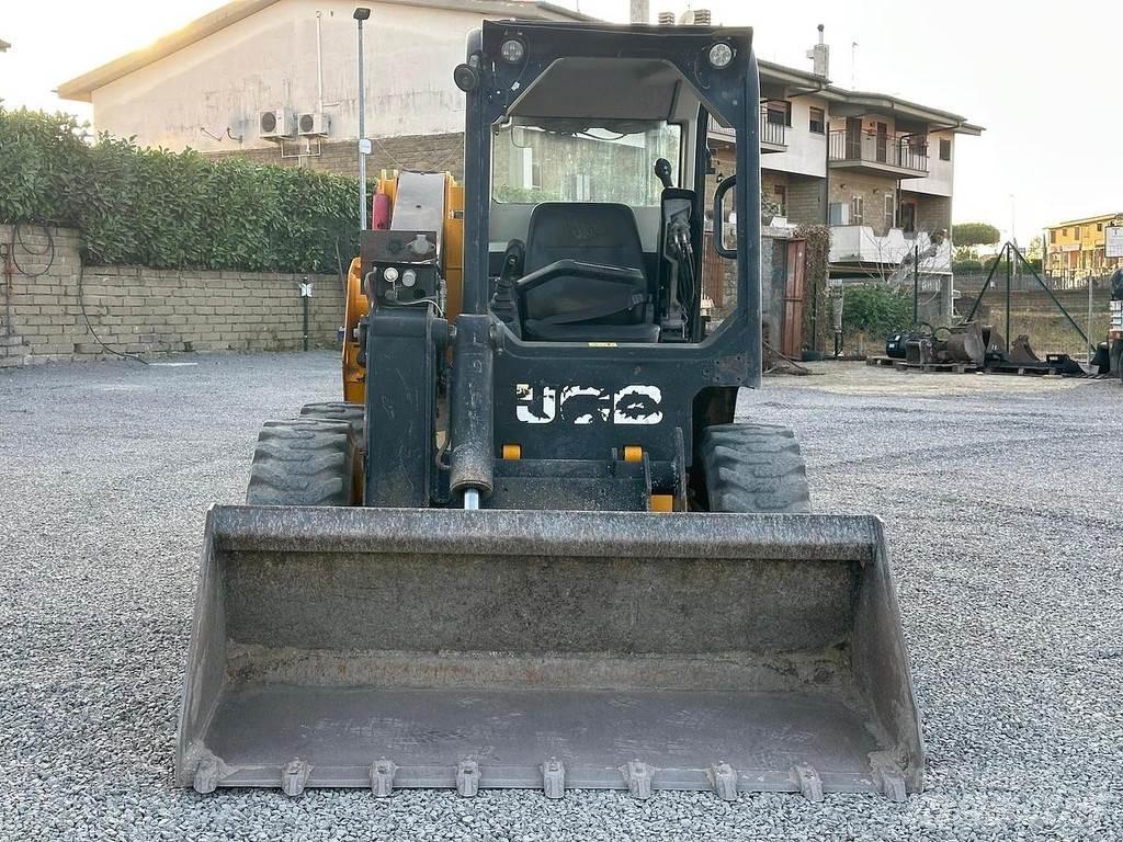 JCB 225 Miniładowarki