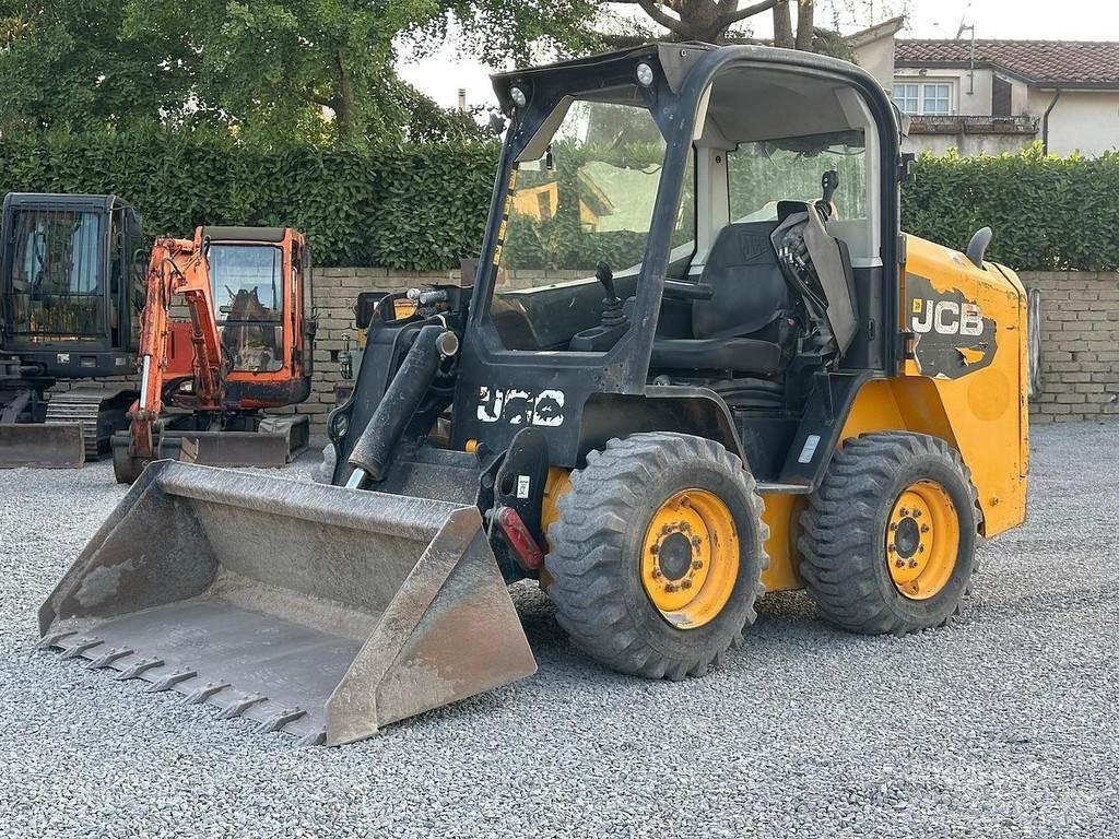 JCB 225 Miniładowarki