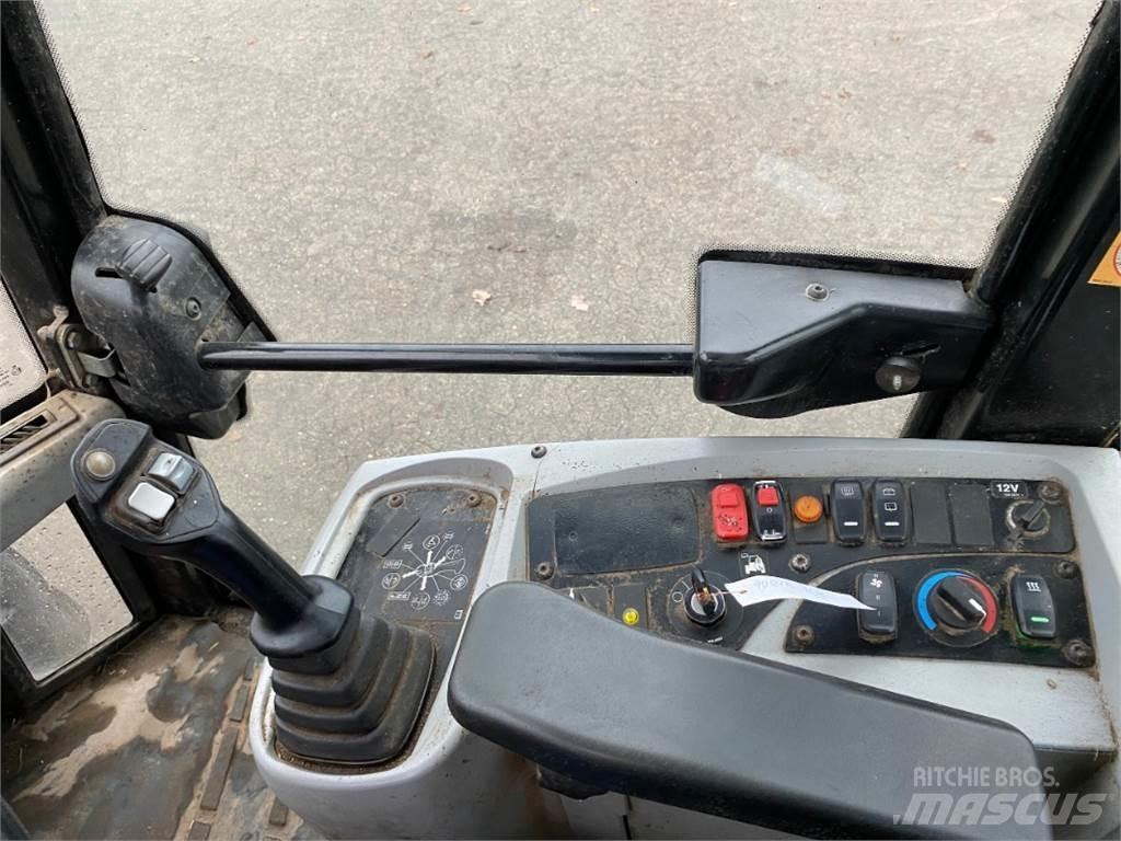CAT 908M Maszyny rolnicze - Inne