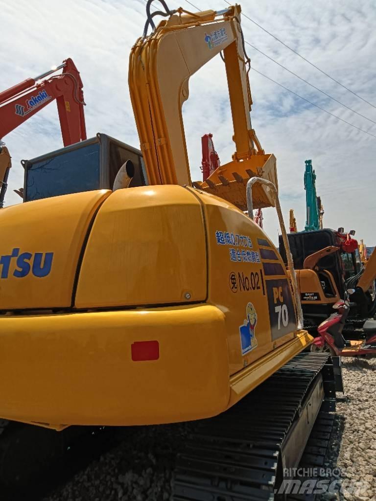 Komatsu PC 70 Koparki gąsienicowe