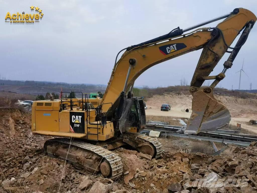CAT 374 F Koparki gąsienicowe