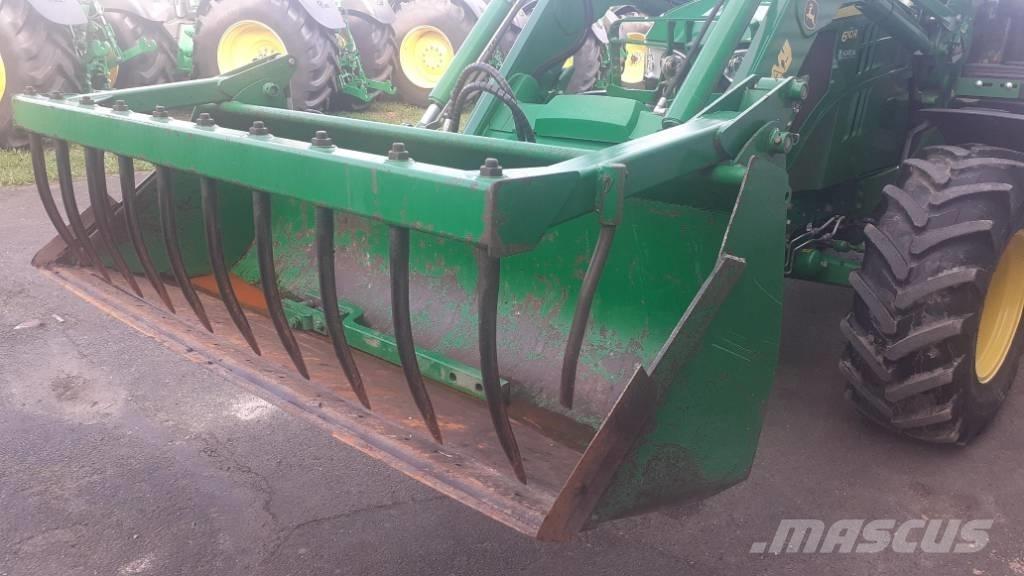 John Deere 6110 R Ciągniki rolnicze