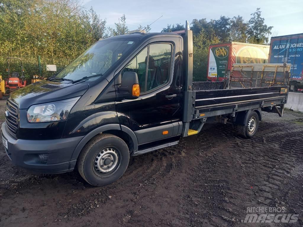Ford Transit 350 Ciężarówki typu Platforma / Skrzynia