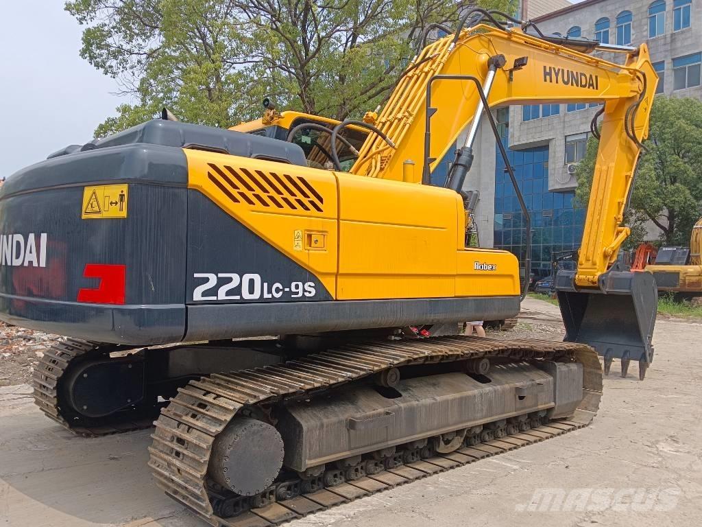 Hyundai R220LC-9S Koparki gąsienicowe