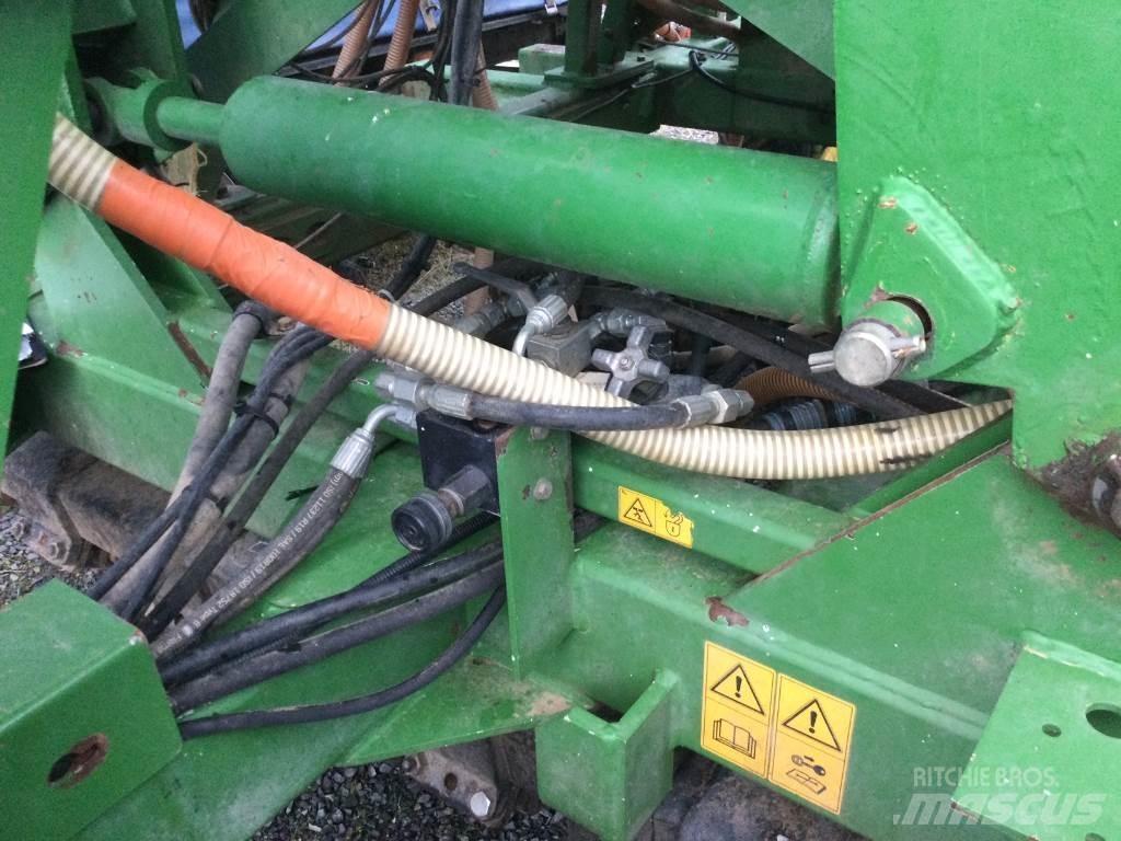 John Deere 750 A Siewniki kombinowane