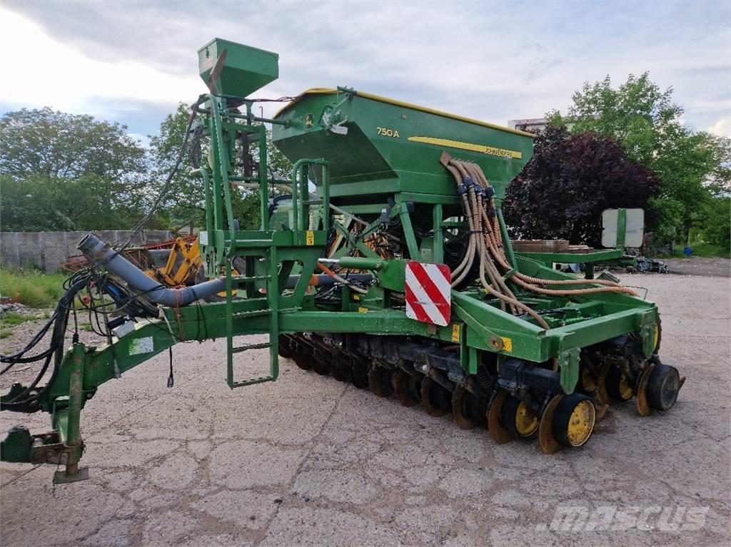 John Deere 750 A Siewniki kombinowane