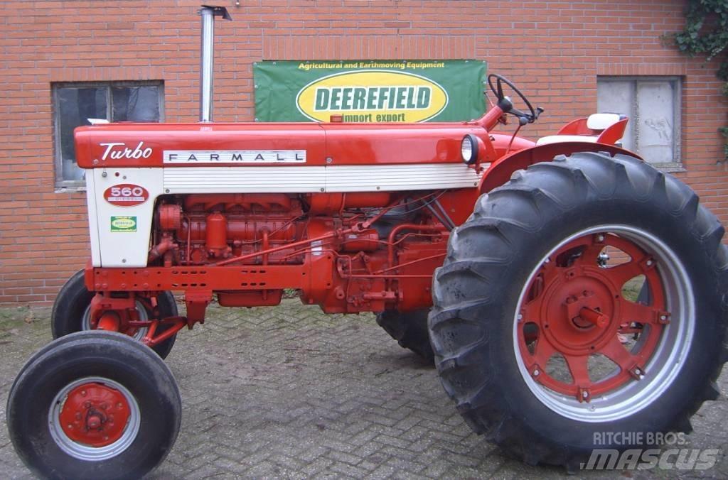 Farmall 560 Ciągniki rolnicze
