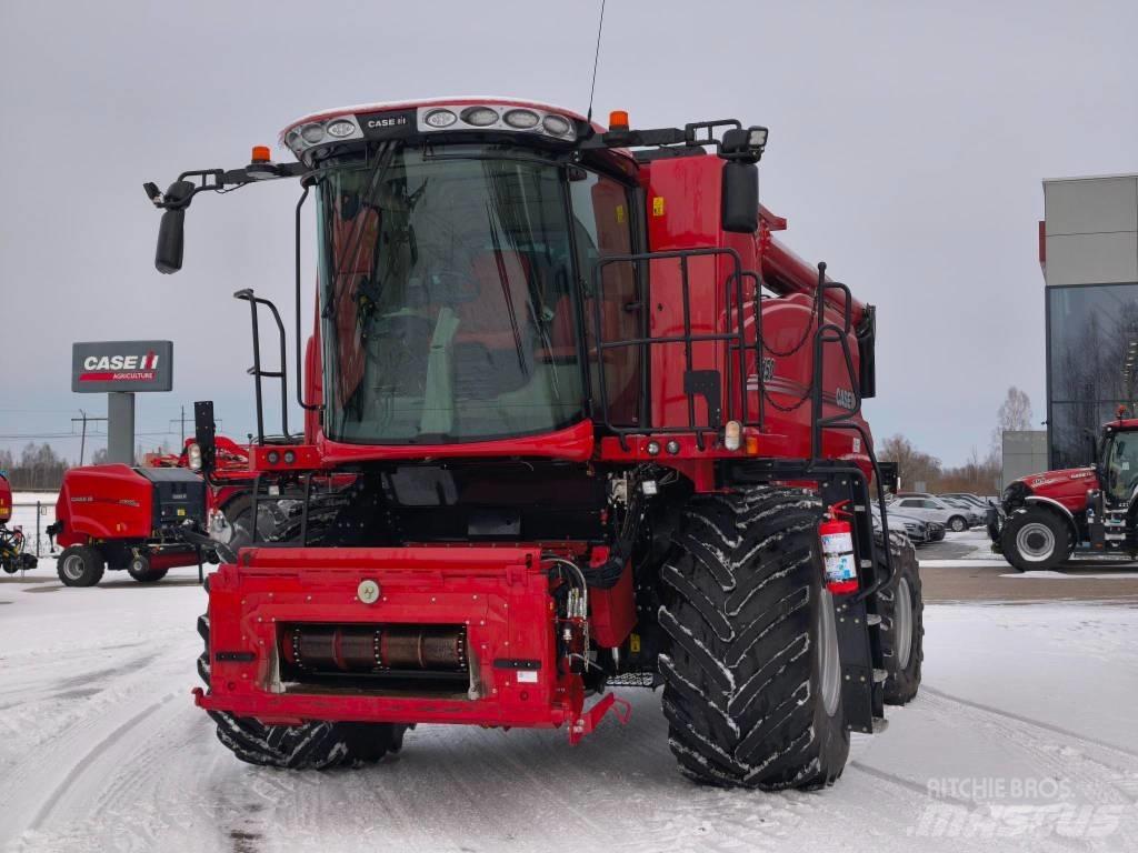 Case IH AF7150 Kombajny zbożowe