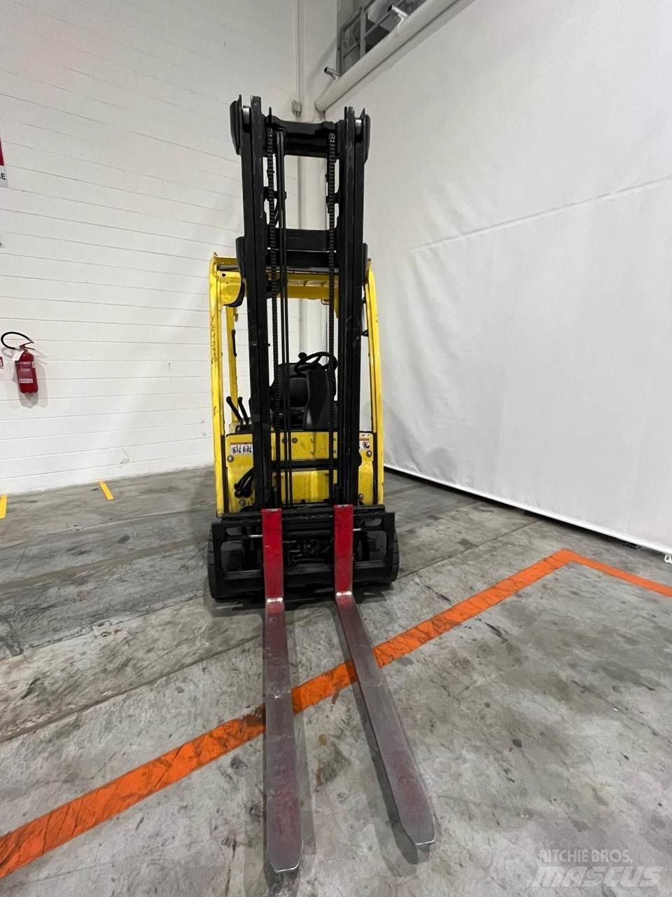 Hyster J2.0XN Wózki elektryczne