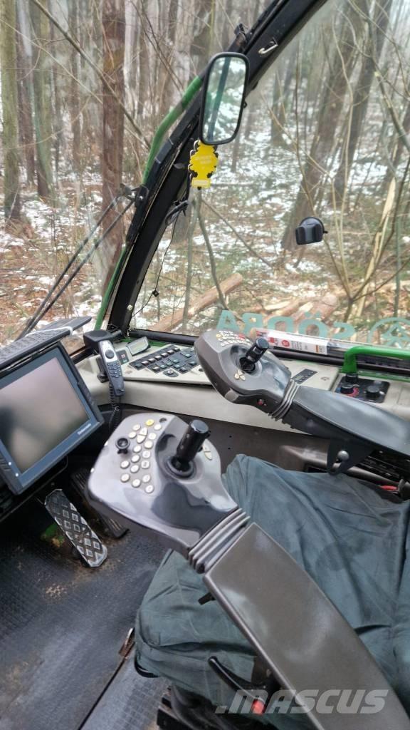 John Deere 770 D Harwestery