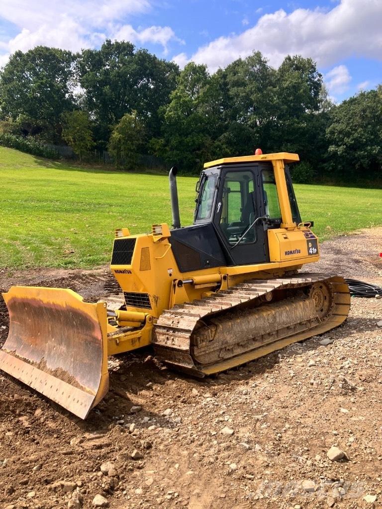 Komatsu D 41 P-6 Spycharki gąsienicowe