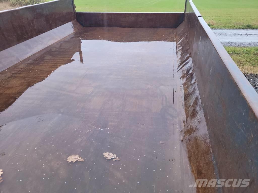 Bala TKS 1112 Wywrotki rolnicze