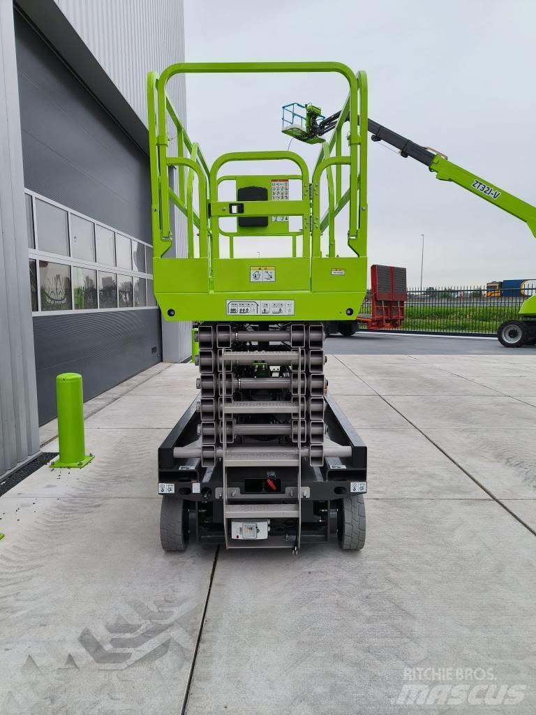 Zoomlion 1212AC-LI Podnośniki nożycowe
