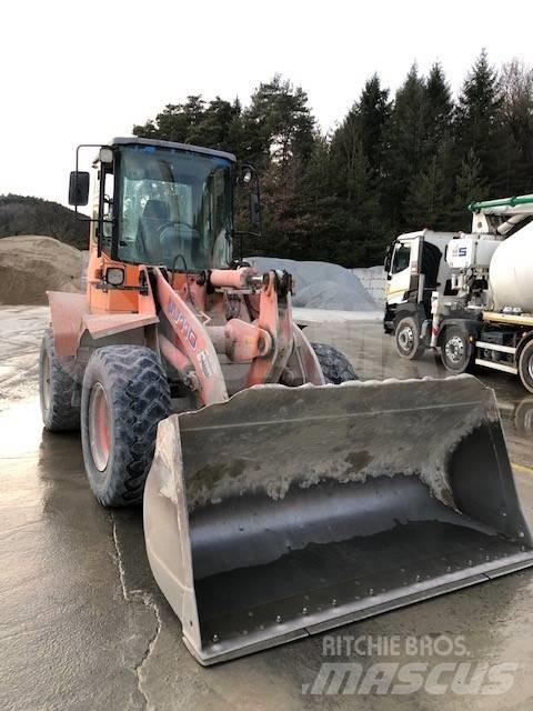 Fiat-Kobelco W110 Ładowarki kołowe