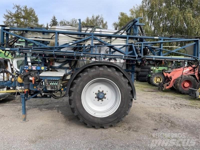 RTS 35/28 Opryskiwacze zaczepiane