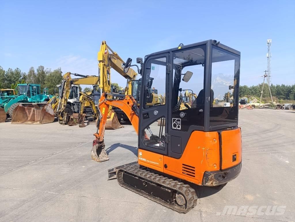 Hitachi ZX 19-5 Minikoparki