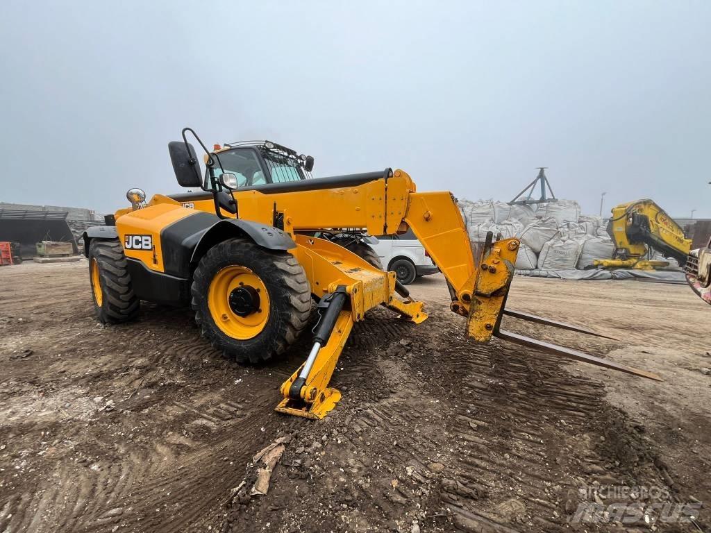 JCB 540-140 Ładowarki teleskopowe