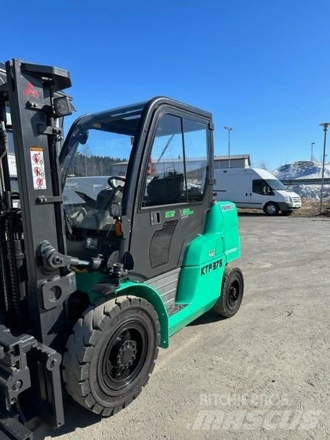 Mitsubishi FD40N Wózki Diesla