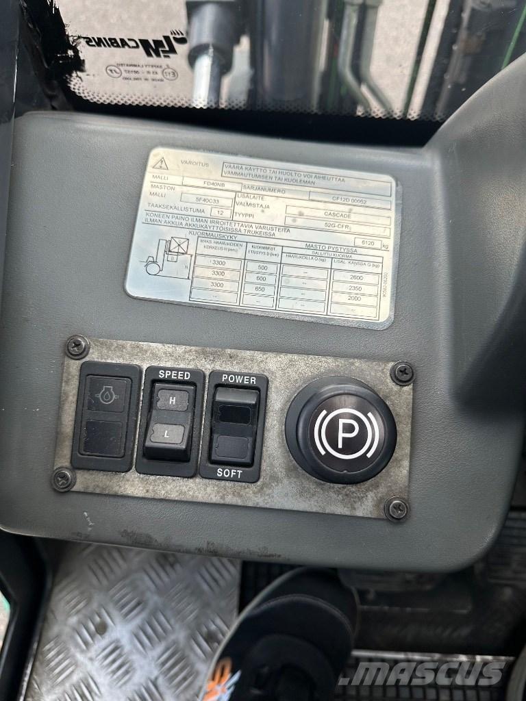 Mitsubishi FD40N Wózki Diesla