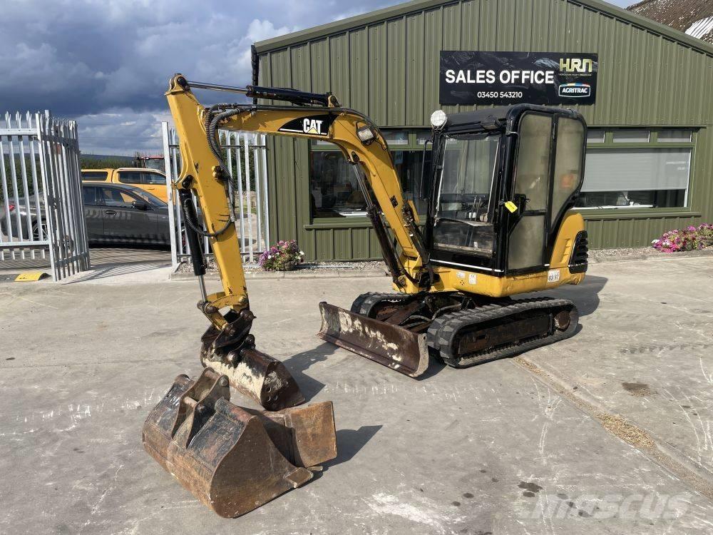 CAT 302.5 Minikoparki