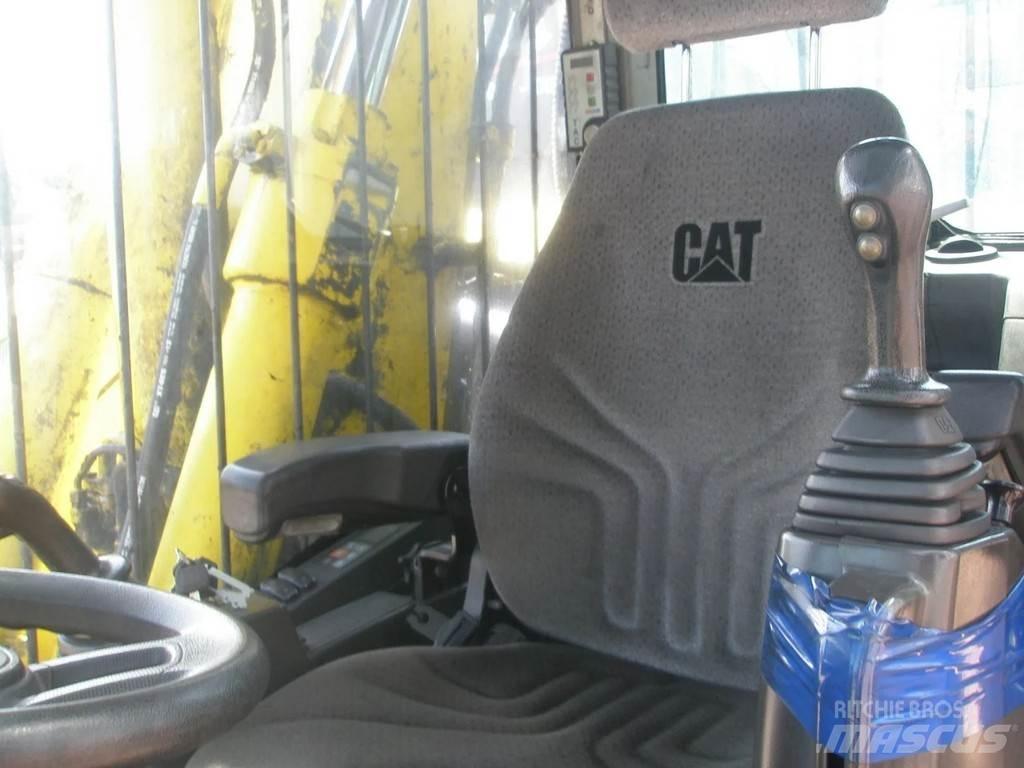 CAT M318F Koparki kołowe