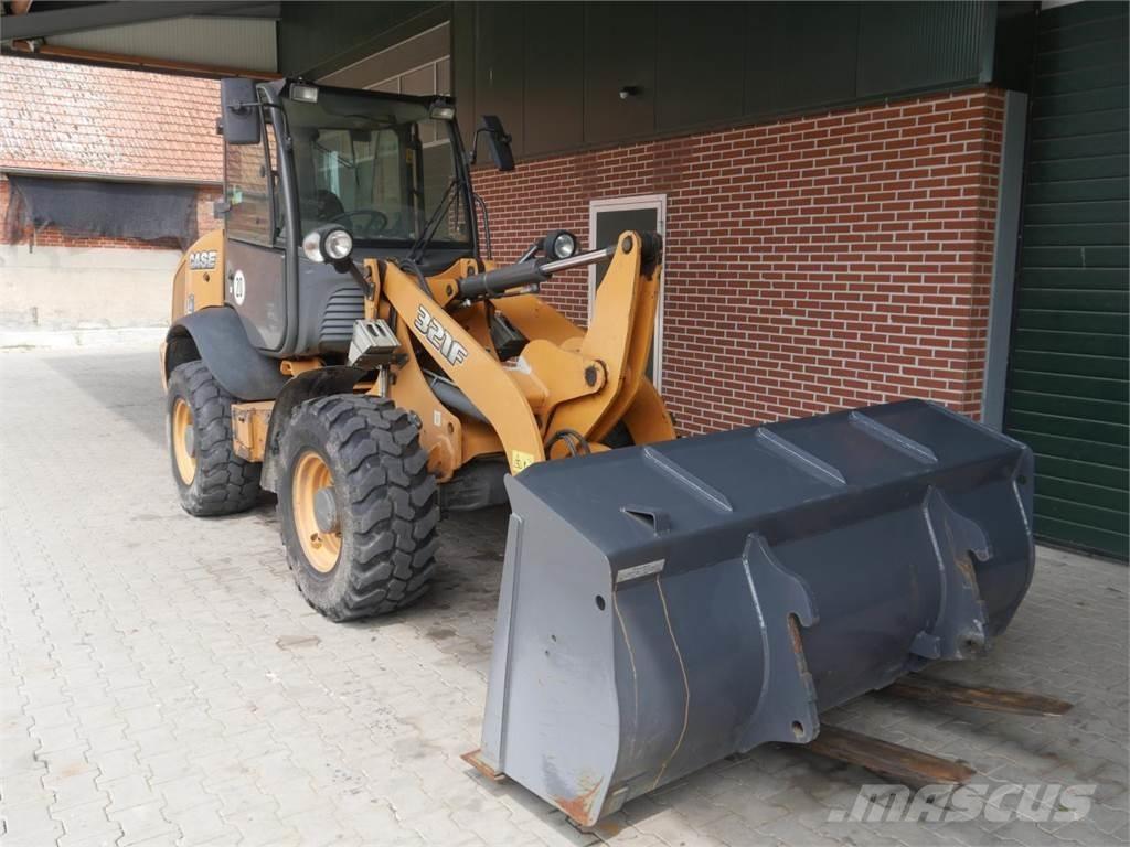 Case IH 321 F Ładowarki kołowe