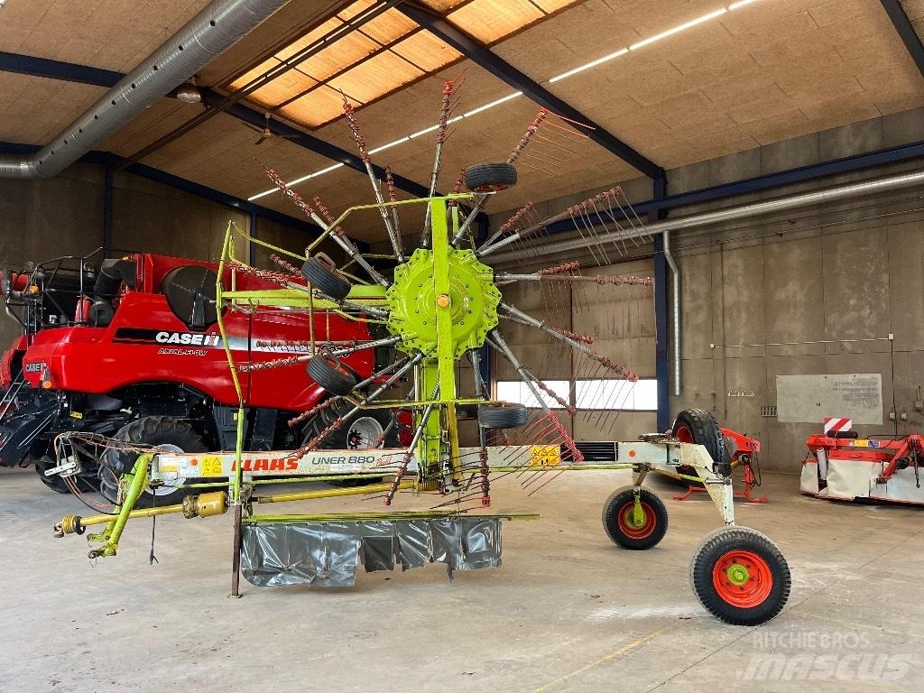 CLAAS Liner 880 L Zgrabiarki i przetrząsacze