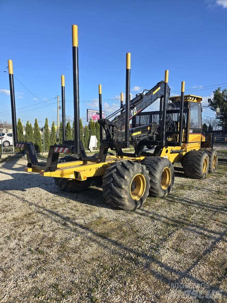 CAT 554 Forwardery