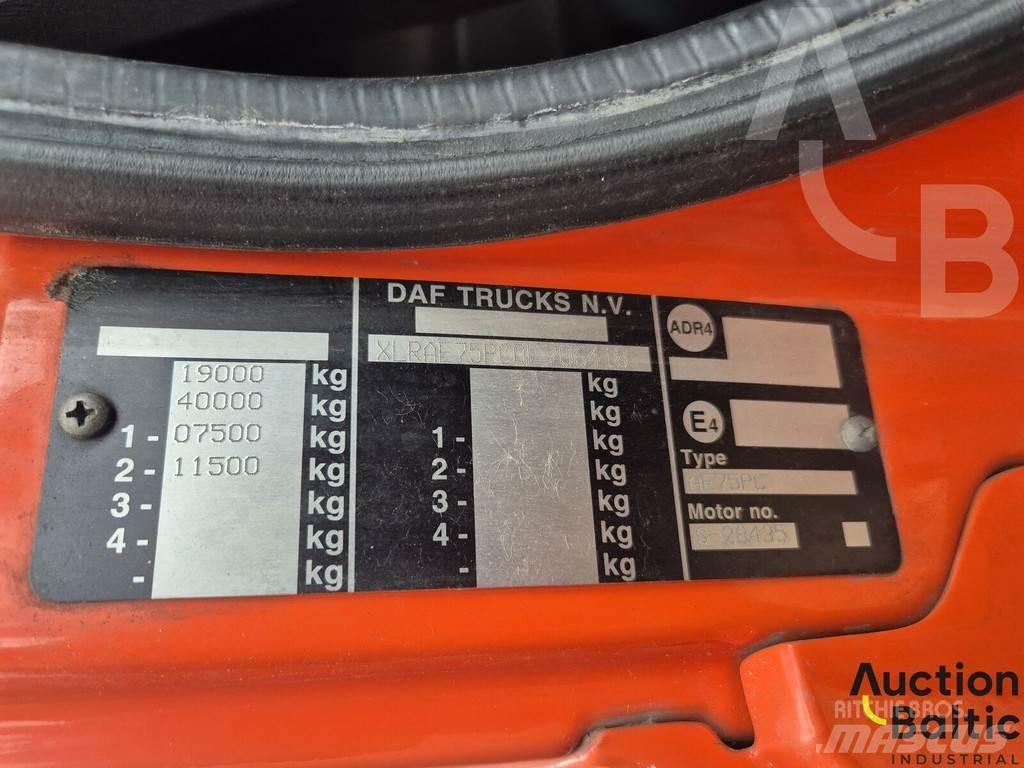 DAF AE75PC Pojazdy do transportu samochodów