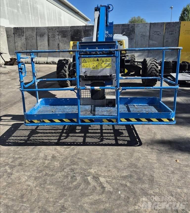 Genie ZX 135/70 Podnośniki przegubowe