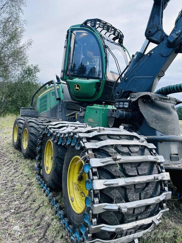 John Deere 1170G 8W Harwestery