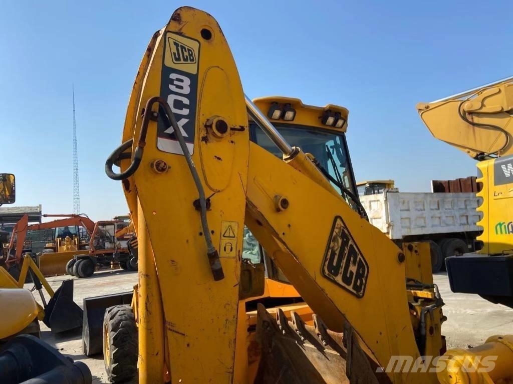 JCB 3 CX Koparko-ładowarki