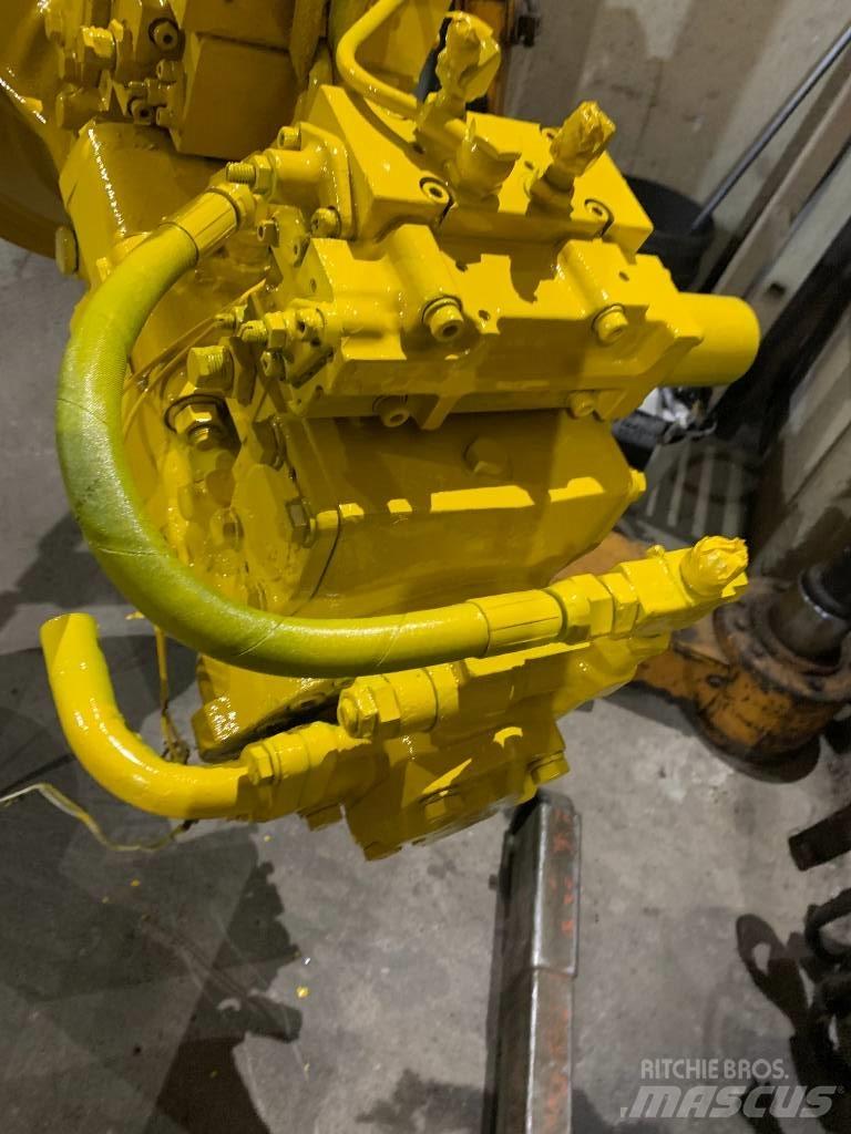 Komatsu PC240-3 Hydraulika