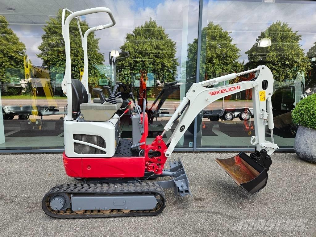 Takeuchi TB 210 Minikoparki