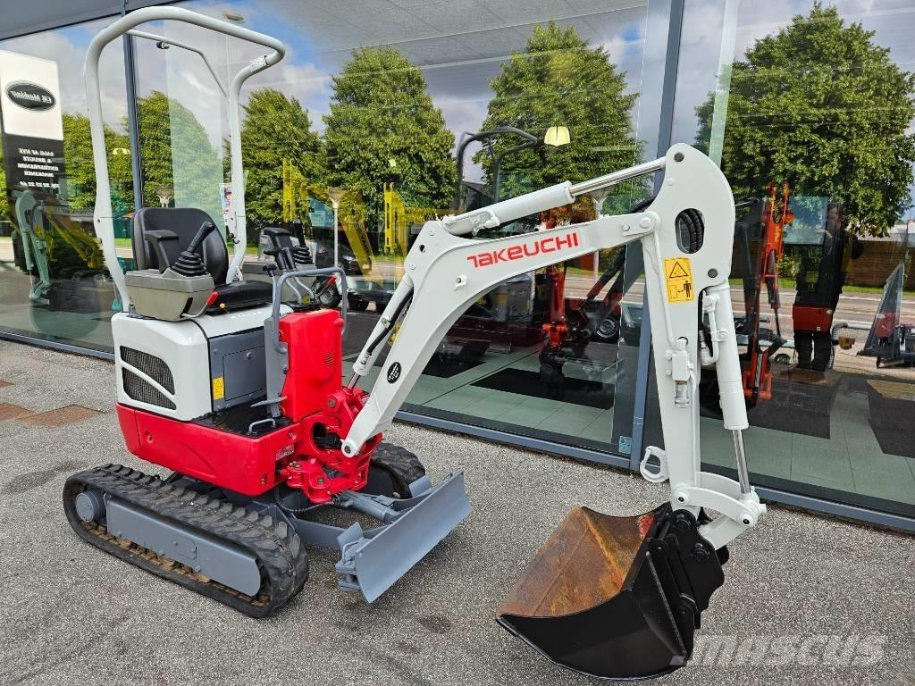 Takeuchi TB 210 Minikoparki