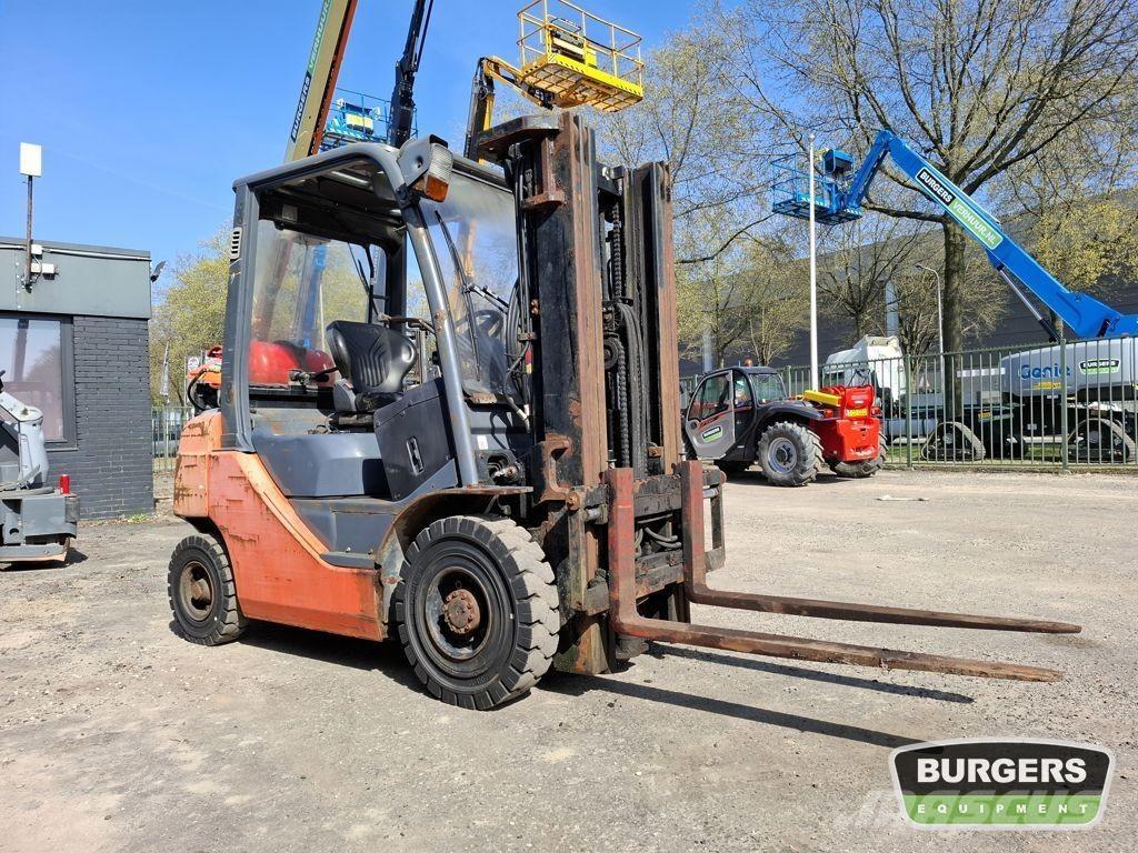 Toyota 02-8FGF20 Wózki LPG