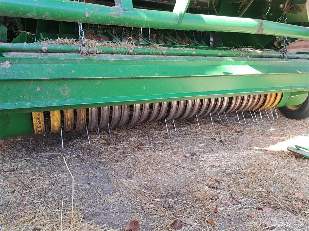 John Deere 990 Prasy zwijające