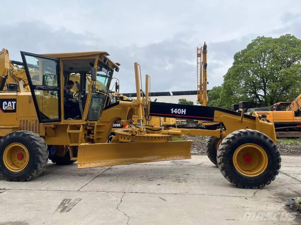CAT 140 H Równiarki