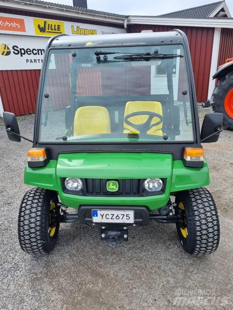 John Deere Gator TE Maszyny komunalne