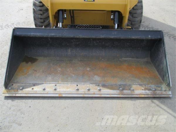CAT 236 D Ładowarki burtowe