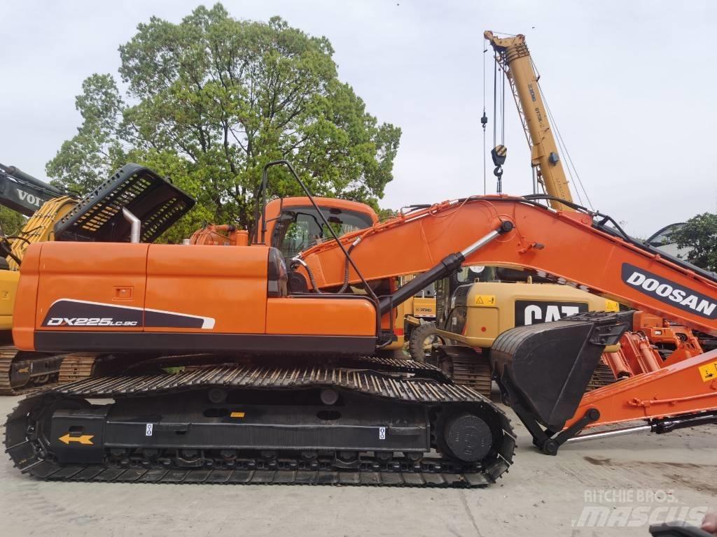 Doosan DX 225LC-9C Koparki gąsienicowe