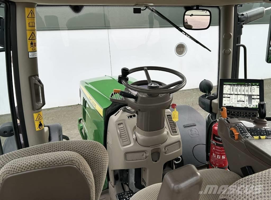 John Deere 6215 R Ciągniki rolnicze