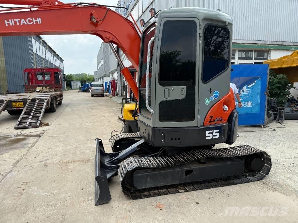 Hitachi Zaxis 55 U Koparki gąsienicowe