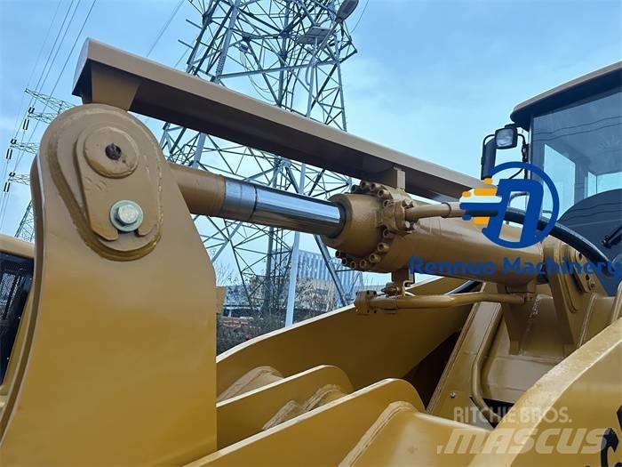 CAT 966H Ładowarki kołowe