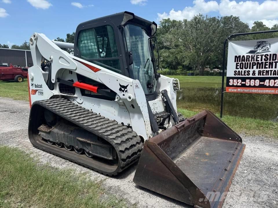 Bobcat T750 Ładowarki burtowe